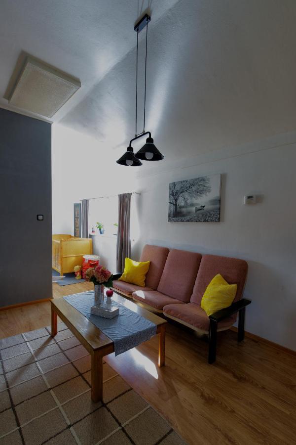 Apartman Lastovicka Stará Lesná Exterior foto